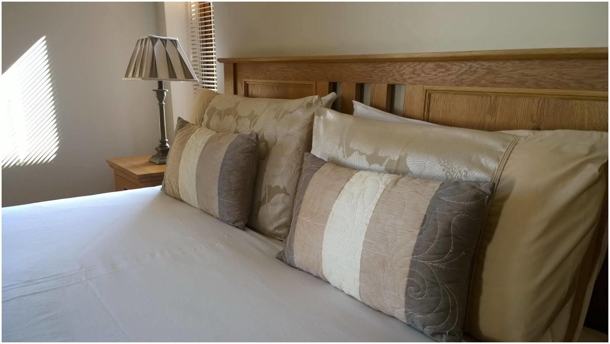 Oranhill Lodge Guesthouse Oranmore Eksteriør billede