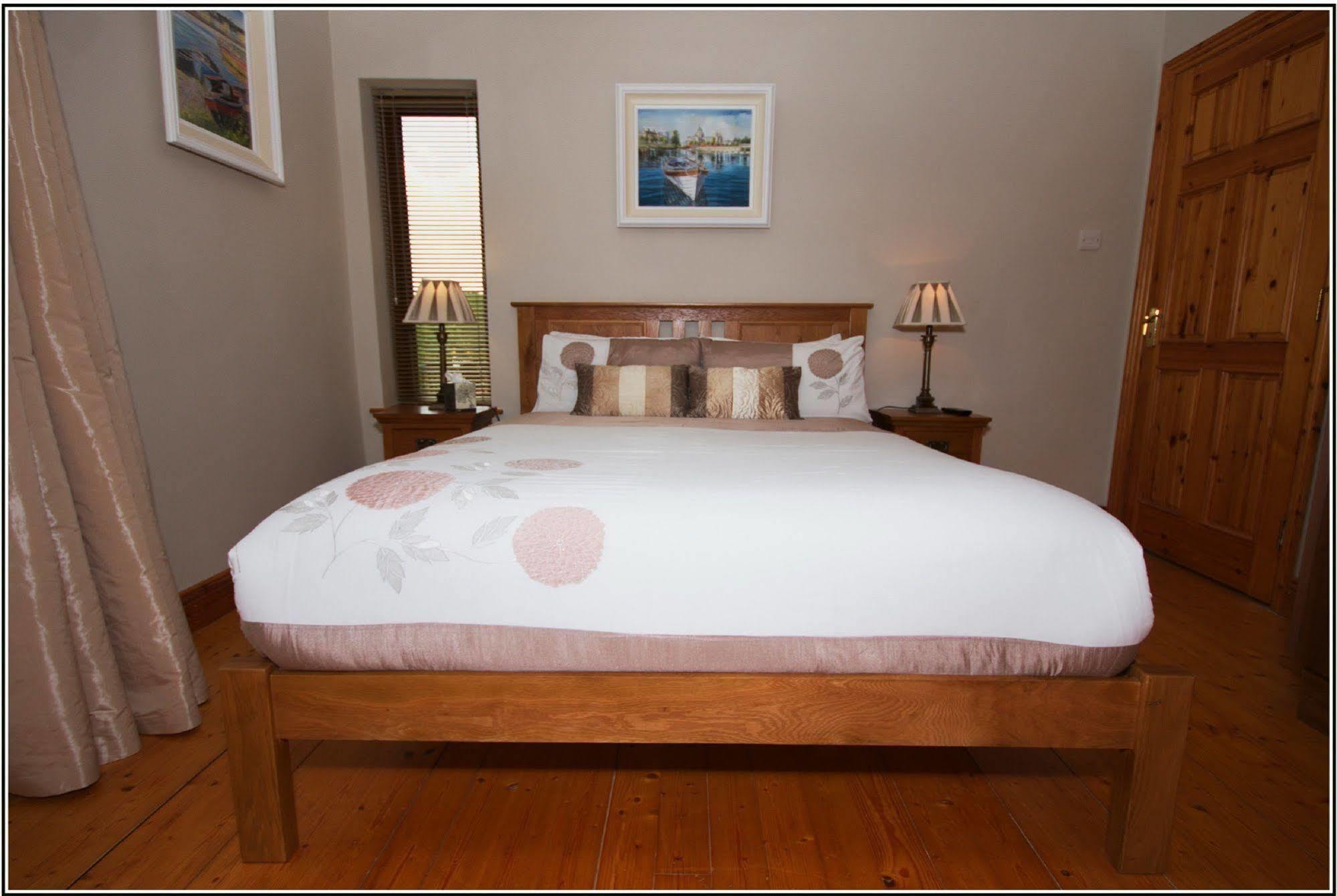 Oranhill Lodge Guesthouse Oranmore Eksteriør billede